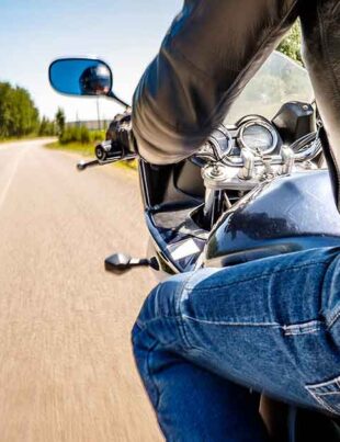 Two Wheeler Traffic Rules in India for DUMMIES - voozon.com