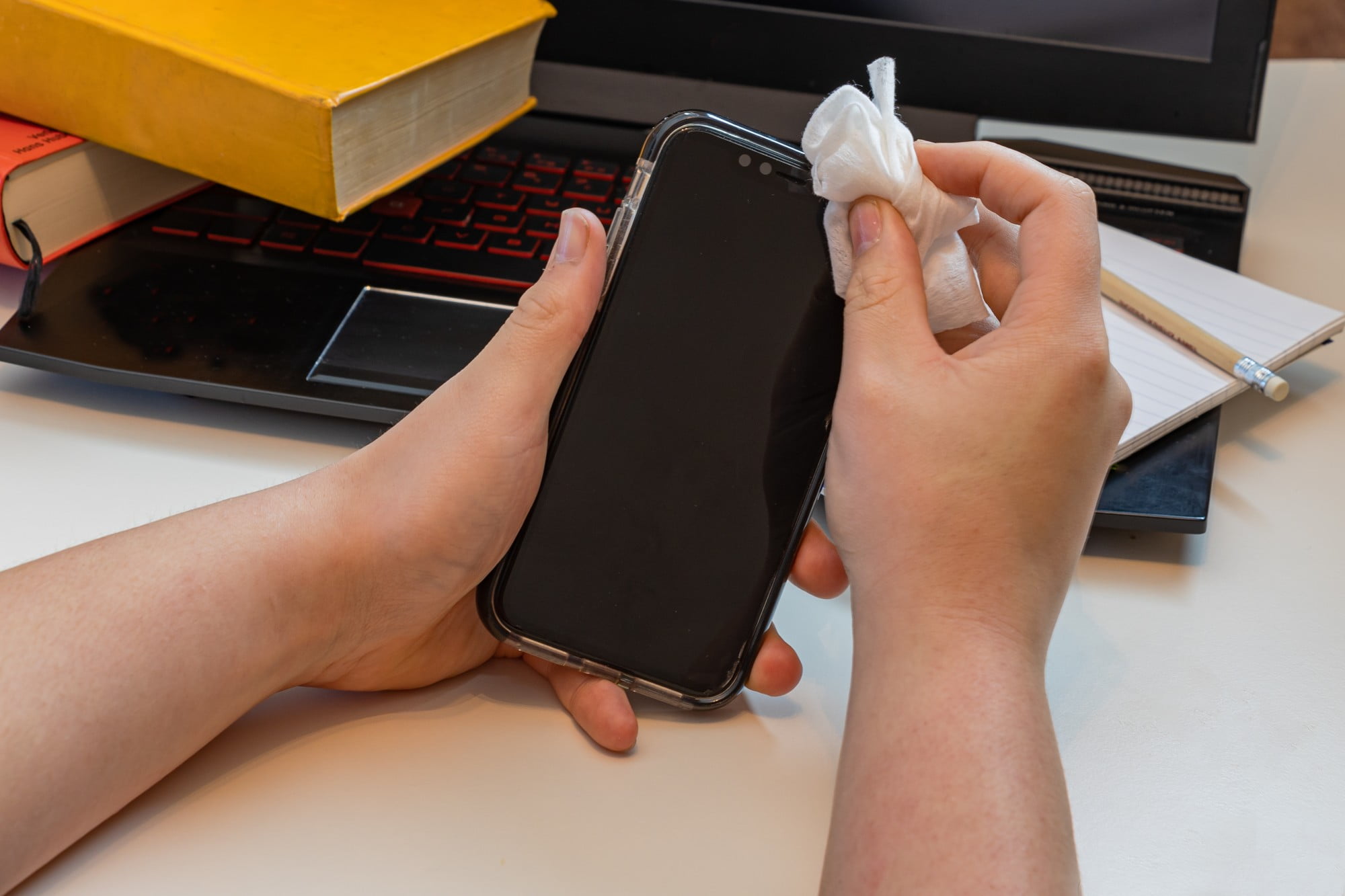 difference between cleaning and disinfecting