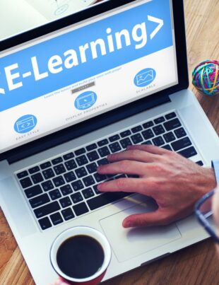 bigstock e learning student study onlin 76455695 64bwIl - voozon.com