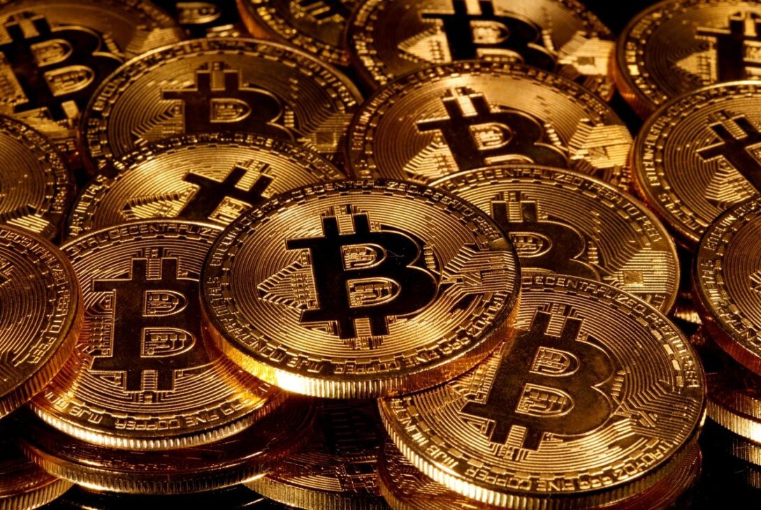 bitcoin mass reuters 1605693545004 - voozon.com