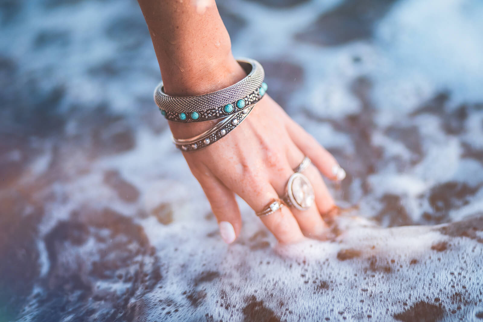7 Compelling Reasons to Use Sterling Silver Jewelry