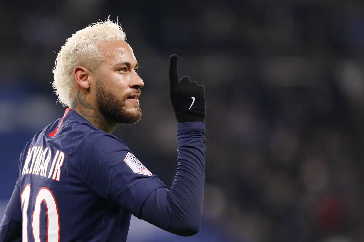 Neymar Wants to Play for Brazil