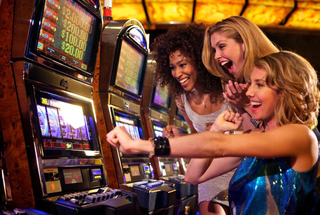 Playing Slots - voozon.com