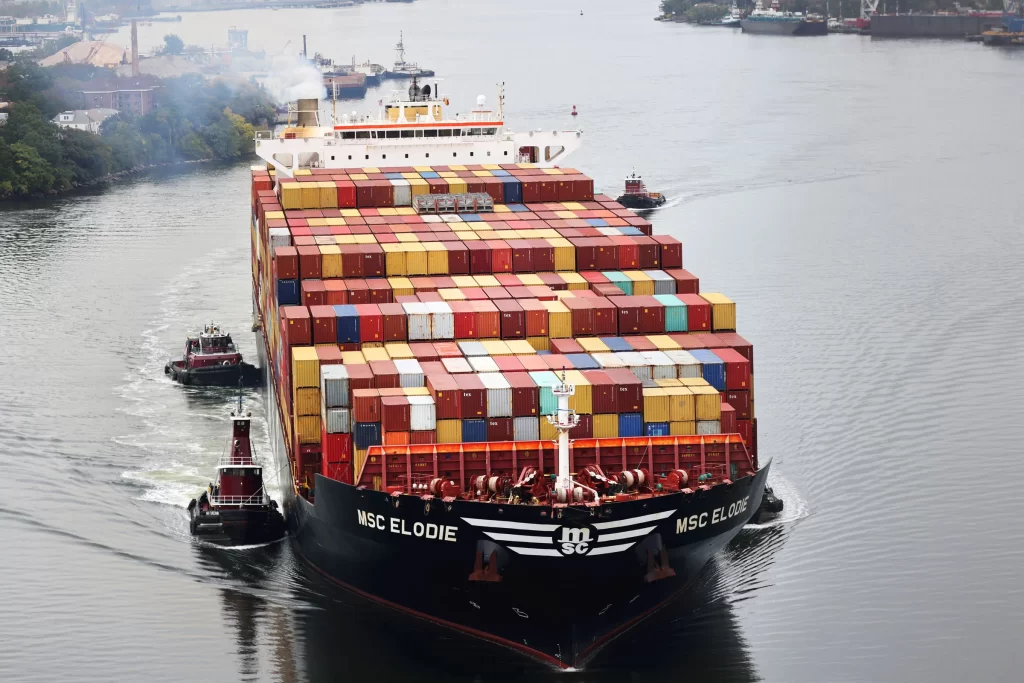 3 Ways Your Business Can Avoid Supply Chain Headaches