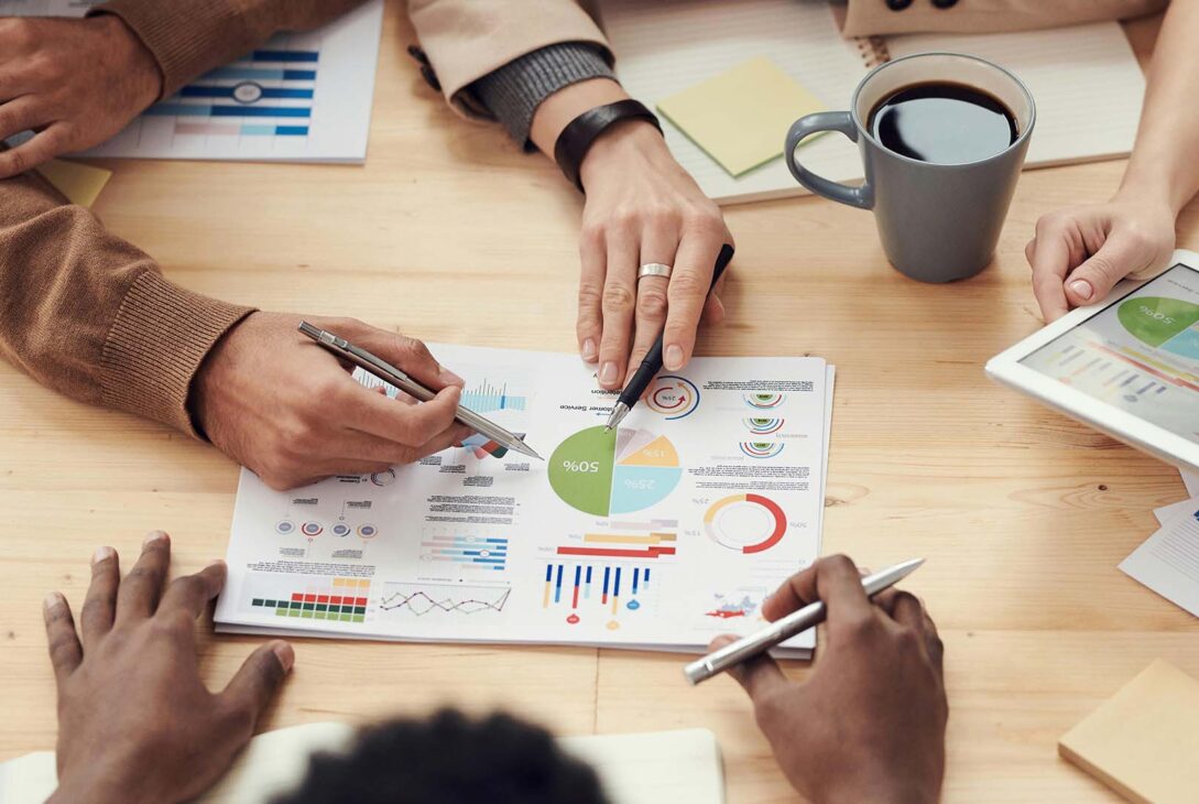 Why Mid Market Companies Need a Business Strategy Consultant Before They Need a New Strategy - voozon.com
