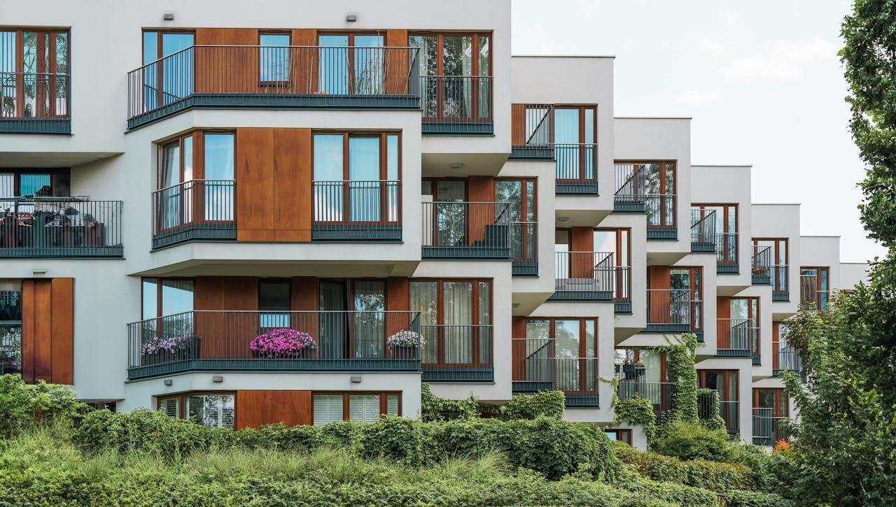 A Complete Guide to Finding Apartments in High-Demand Neighborhoods