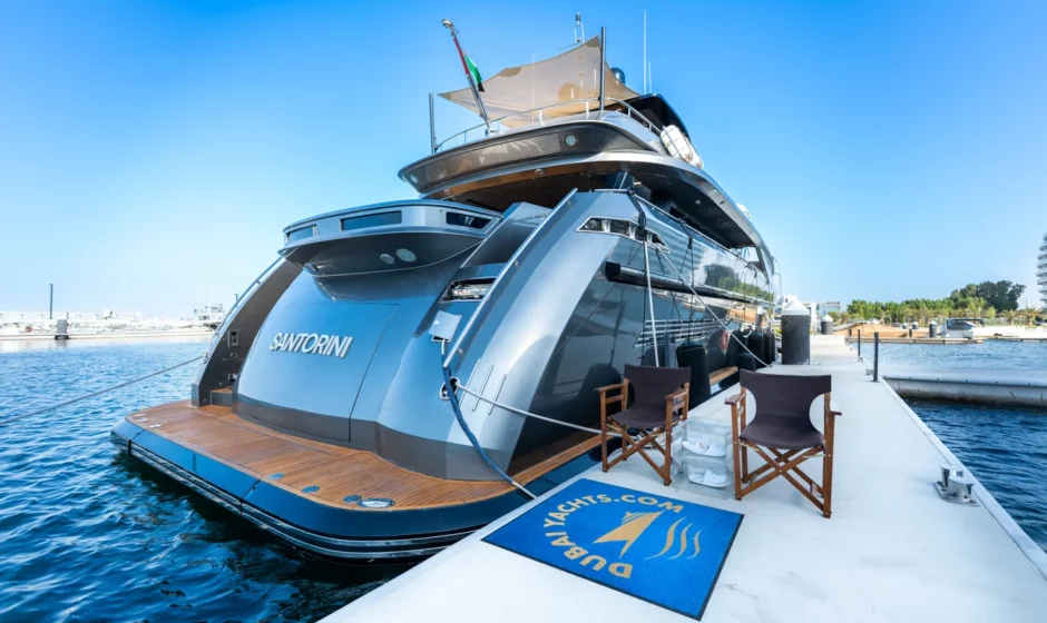 Luxury Experiences in Dubai: Why Private Yacht Charters Are the Ultimate Choice