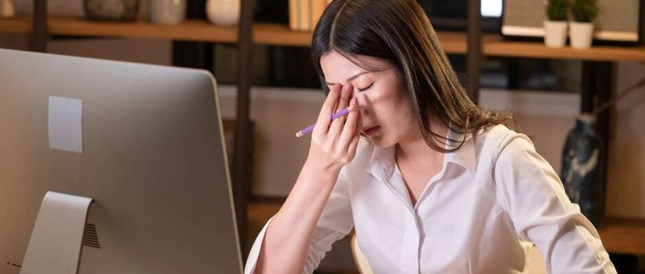 7 Silent Signs of Emotional Burnout Many People Miss