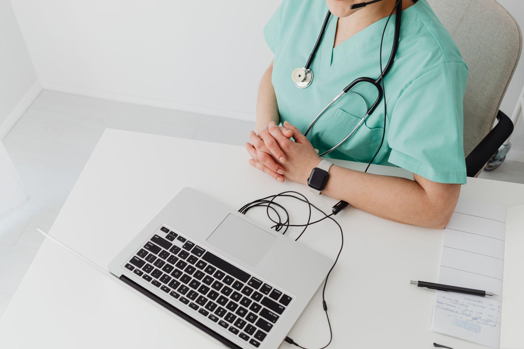 6 Ways Online MSN Programs Can Help Advance Your Nursing Career