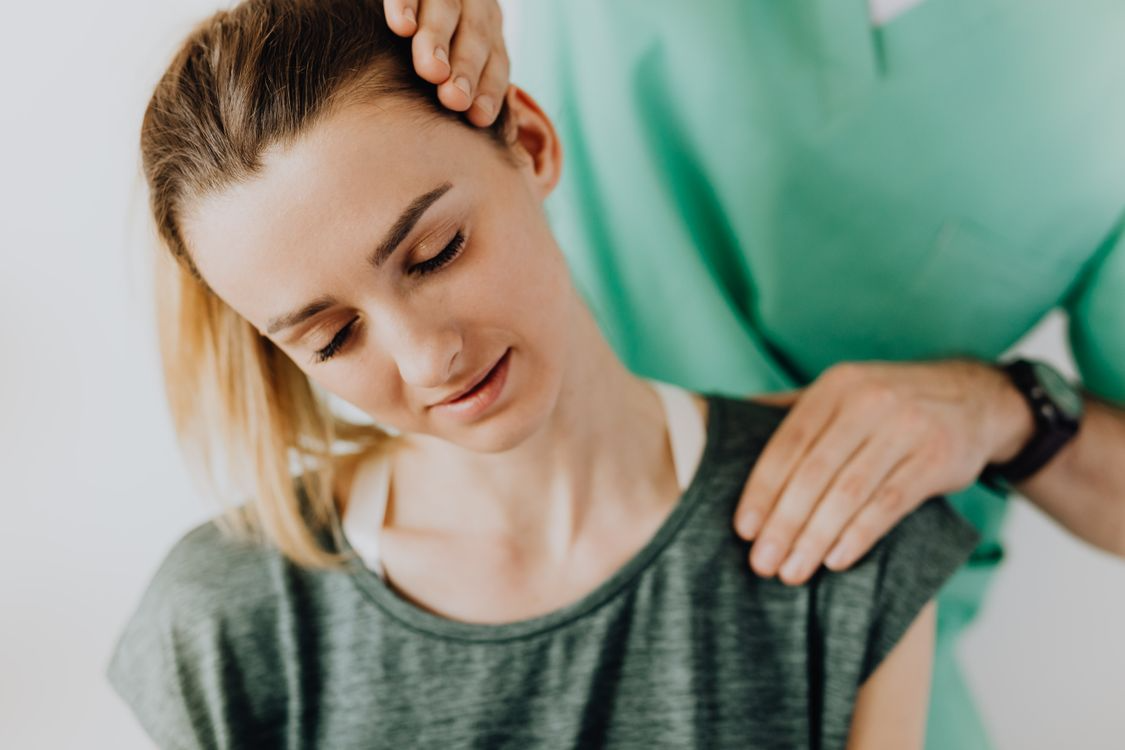 Why More People Are Turning to Chiropractic Care Instead of Painkillers and Surgery